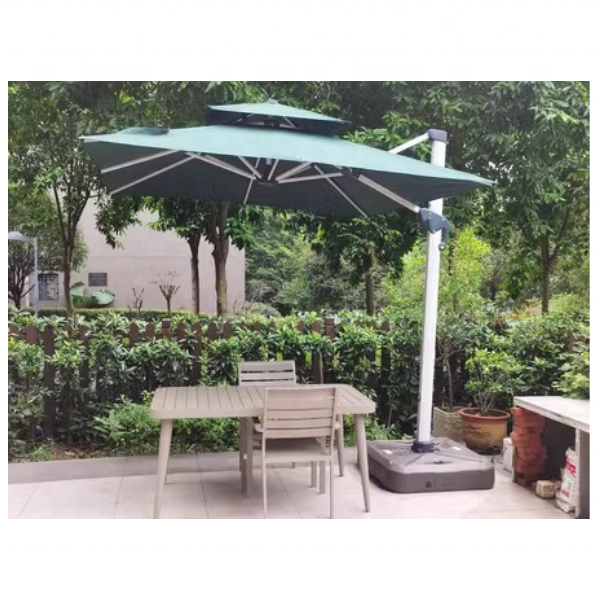 Commercial Custom Roman Umbrellas Restaurant Hotel Beach Sun Outdoor Umbrella For Garden With LED Light