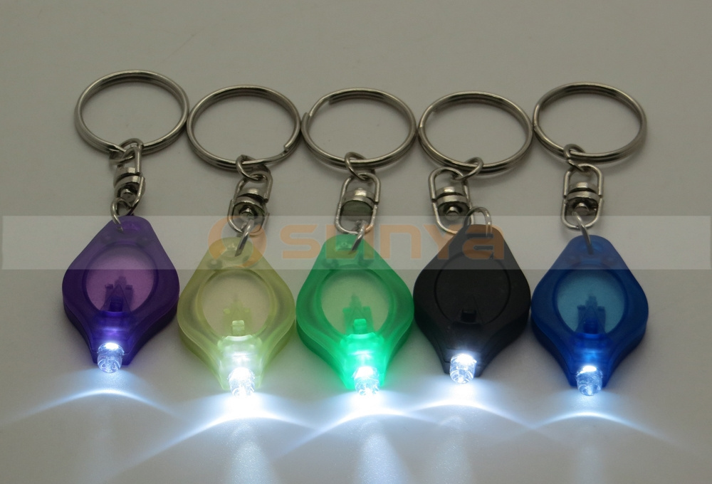 2 CR2016 Plastic Oval Color Mini Key Ring LED Flashlight