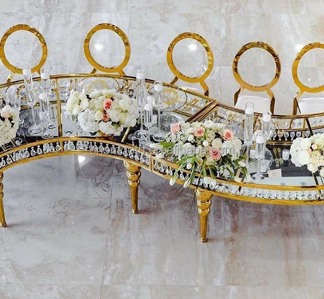 Luxury Serpentine Wedding Banquet Table Gold Stainless Steel Half Moon Round Wedding Dinning Glass Table