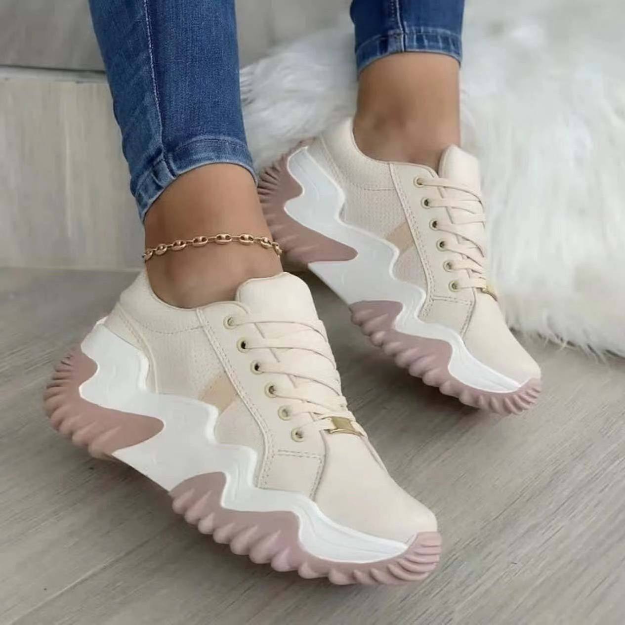 Popular Lady Sports Shoes Flat Bottom Slip On Round Toe Elastic Lace Up Walking Style Shoes Fashion Octopus Sneakers For Women