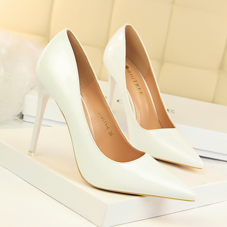 2021 Simple Patent Leather Brown Stiletto Heels High Quality Women Pumps Shoes In Guangzhou