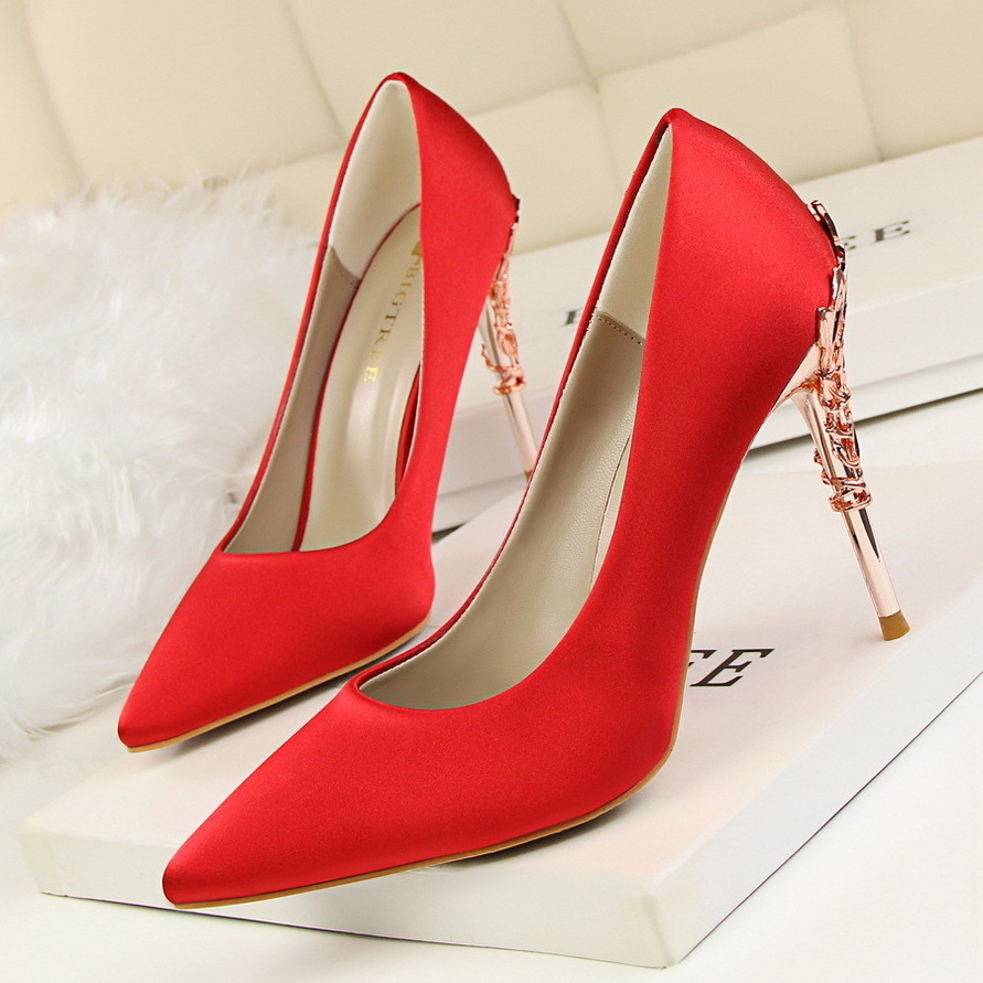 Fashion Korean Style Luxury Leather Stiletto High Heels Ladies Metal Heel Pumps Shoes Red Color