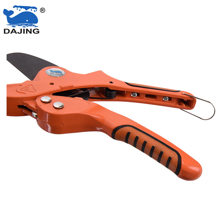 Dajing 4 inch big blade max size 42 pipe cutter tool pvc ppr pipe cutter water pipe cutter