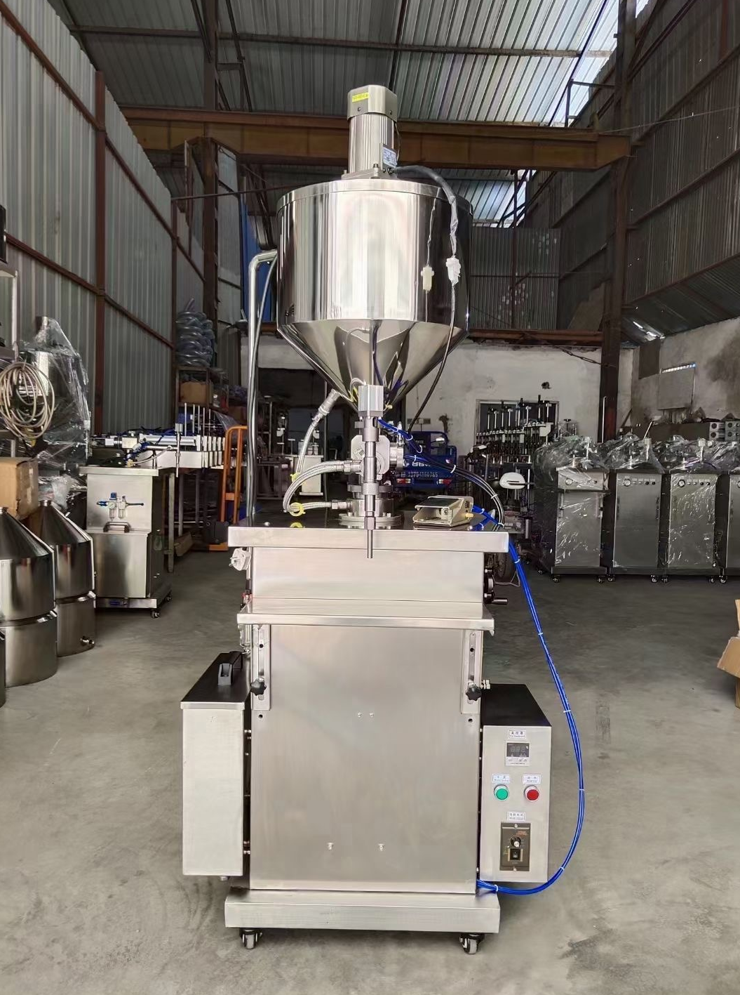 Liquid Soap Filling Machine Soup-Stock After Filtering Vertical Filling Machine Price