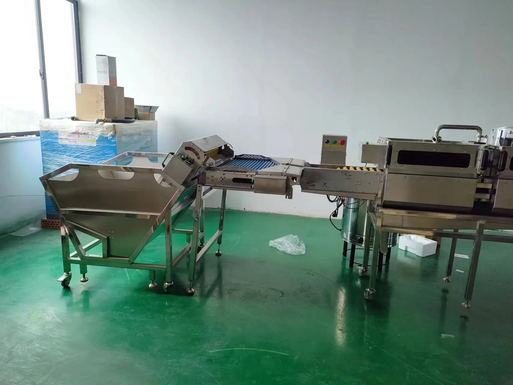 Chicken/Duck egg washer machine egg washing and drying sterilizing machine factory price