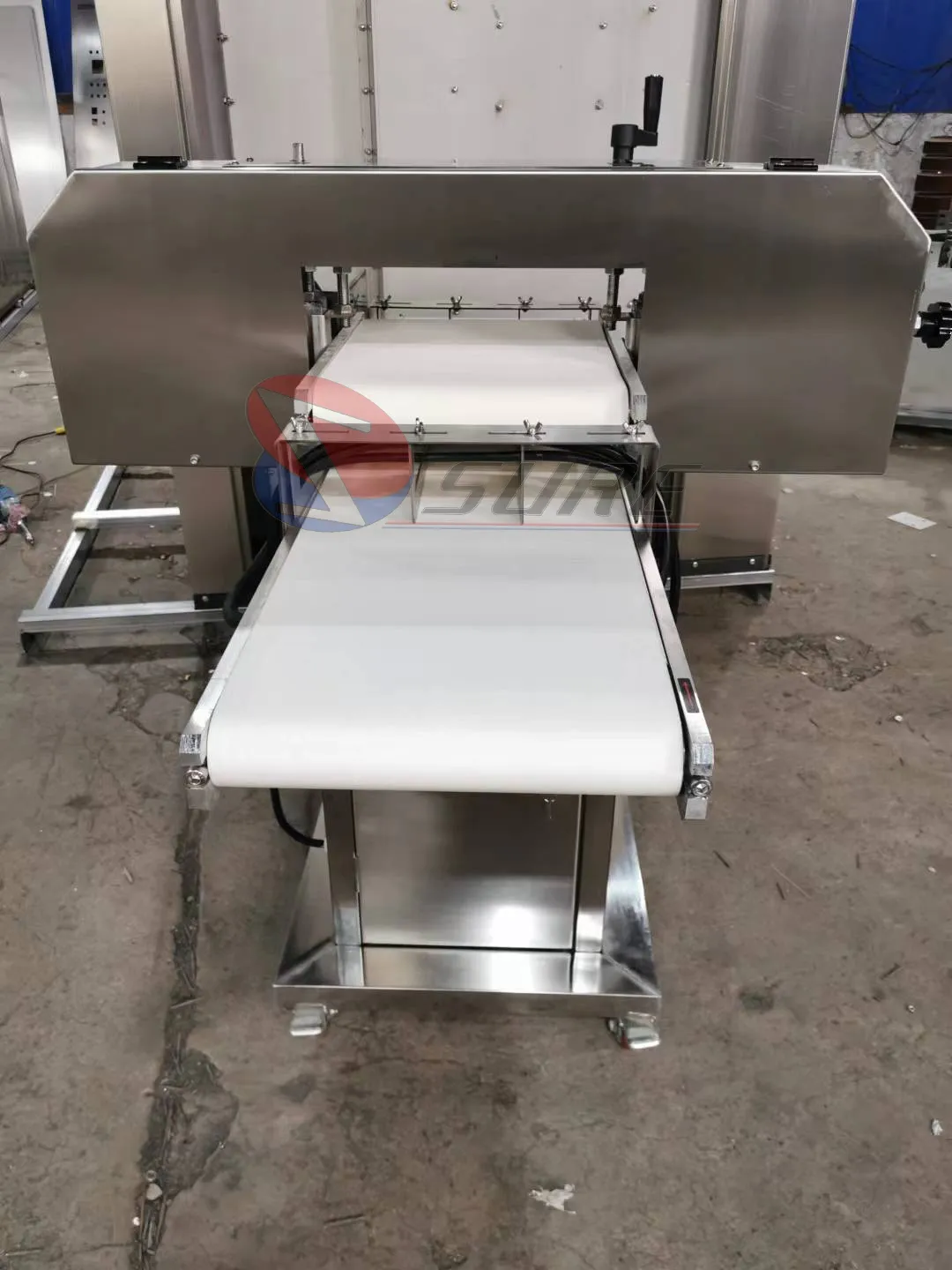 Heavy duty automatic bread cutting slicer machine for bakery bread slicer