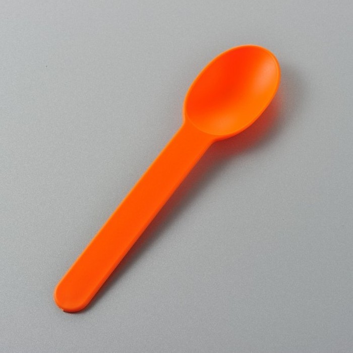 Hot Sale Eco-friendly Medium Weight Bulk PP Disposable Plastic Cutlery Spoon Yogurt Ice Cream Scoop