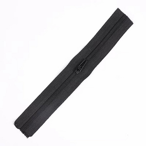 High quality Non-End Zipper 3# Nylon Zipper Manufacturer Low Price For Lined Pockets Bag Pants Decorative Zipper