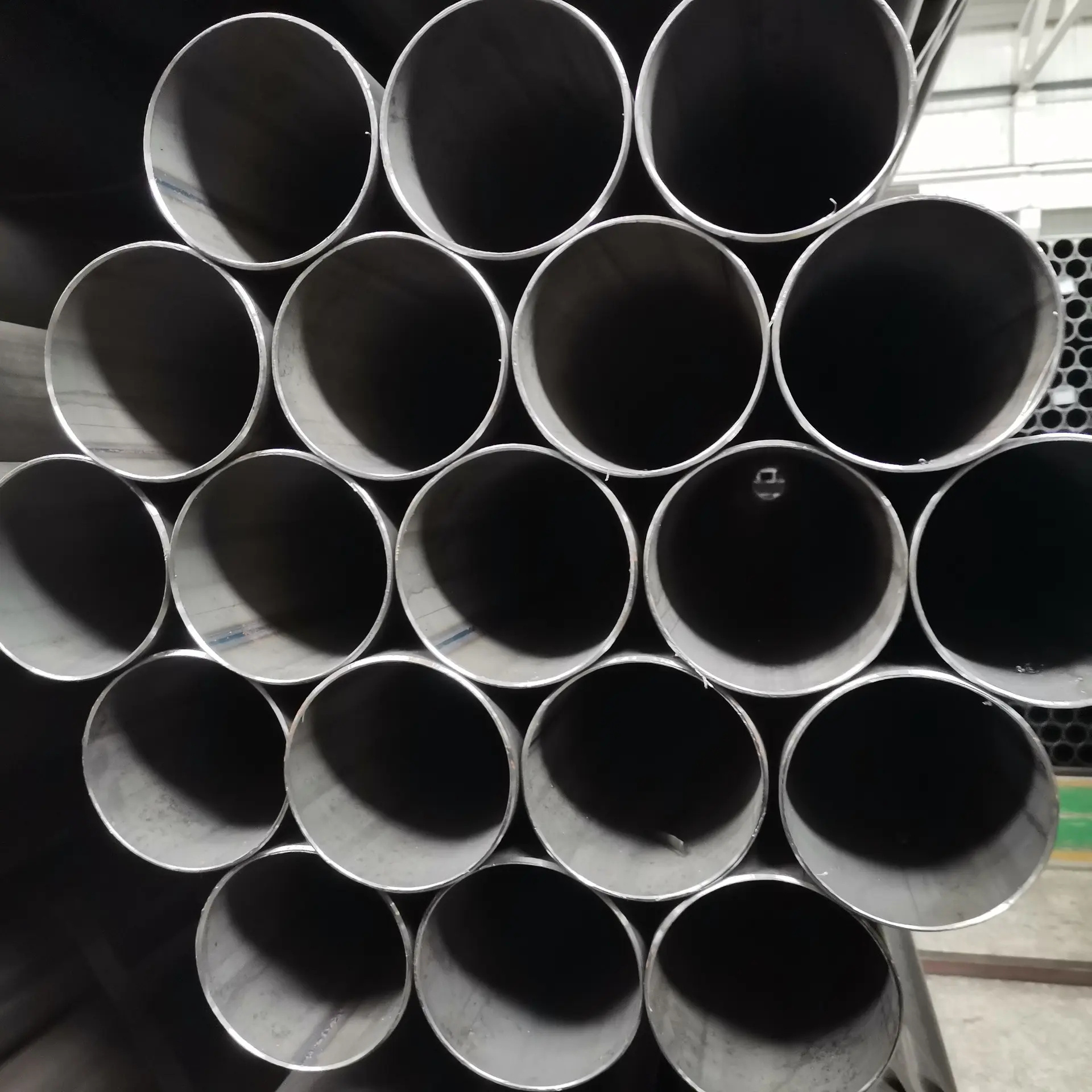 Customized 6 32 12 36 16 14 5 20 24 3 30 4 2 7 48 14 inch Large Diameter Seamless Carbon Steel Pipe