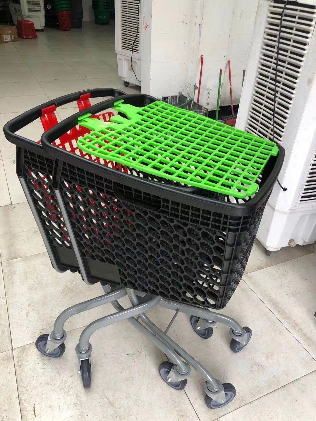 Plastic Supermarket customized trolley and retail store used shopping trolley carts