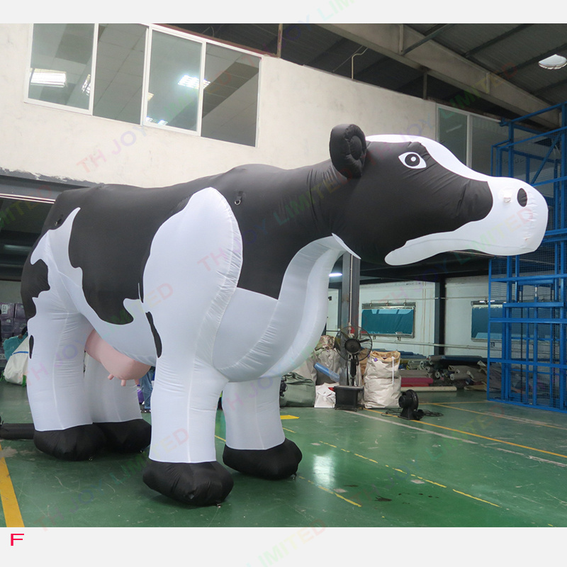 Giant custom made cow inflatable milk cow for Milk store advertising