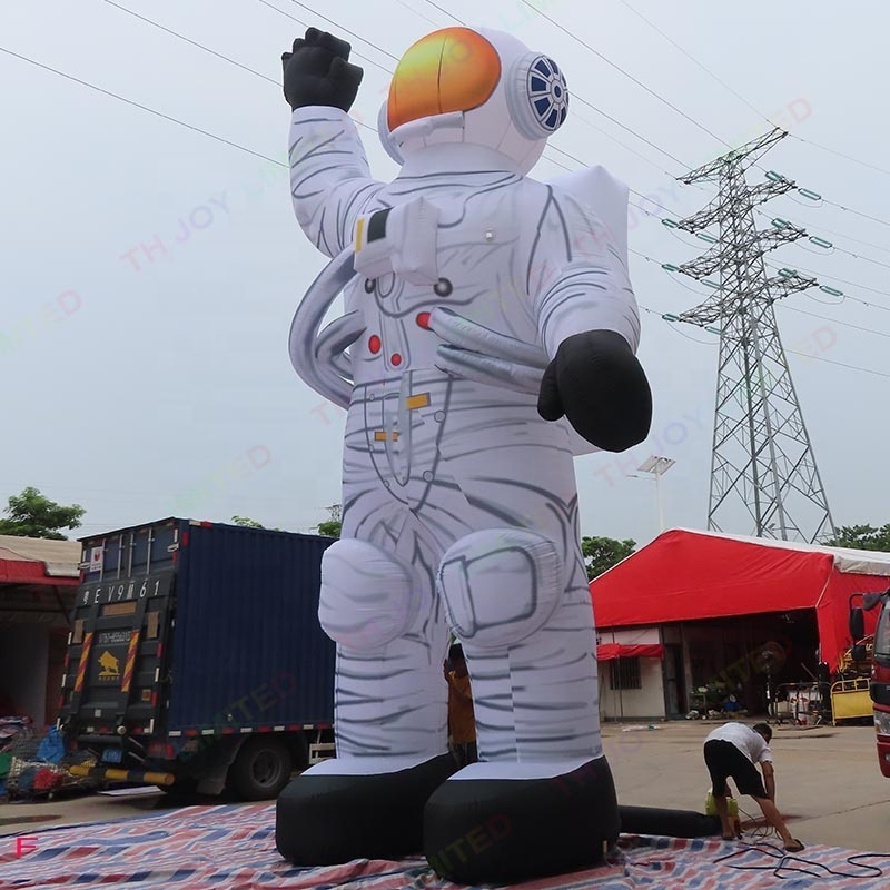 8m 26ft tall Outdoor Promotion Customized giant inflatable astronaut For Advertising