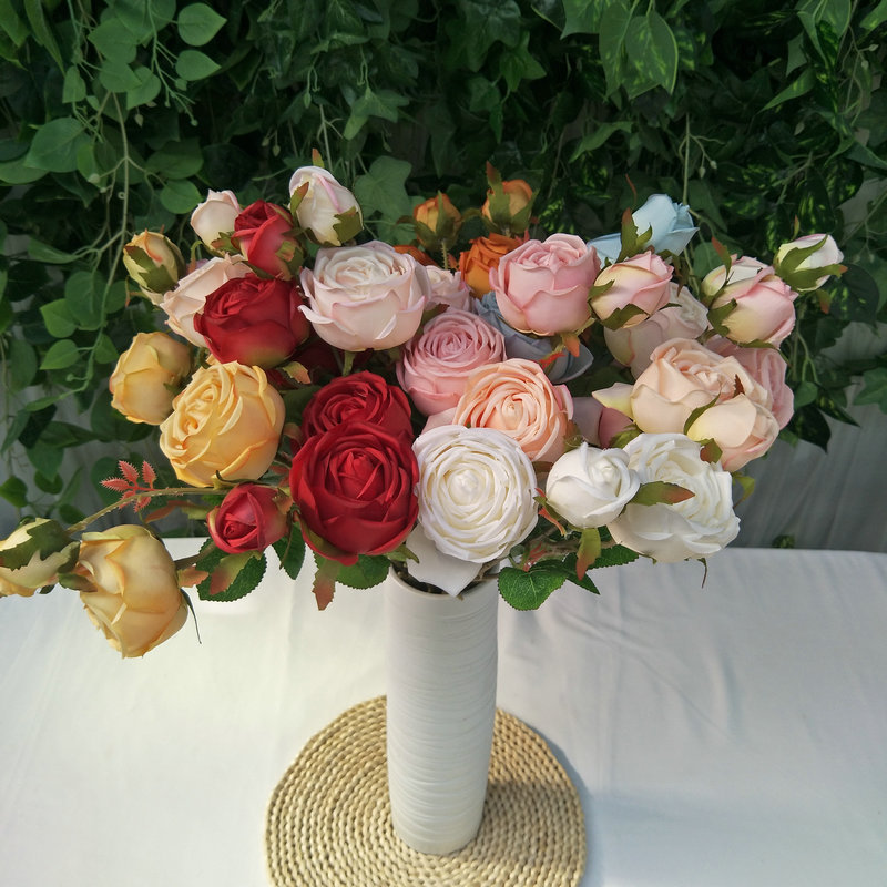 Holding Silk Artificial Flower Wedding Bouquet Fake Bonsai Artificial Plant Wholesale Flower Ornaments Artificial Rose Bouquet