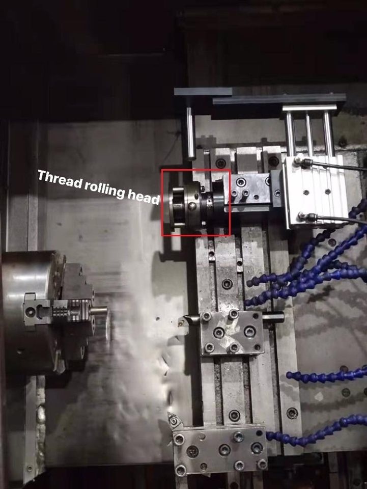 New product three rollers thread rolling head in metric and inch thread for CNC lathe  GYT-10