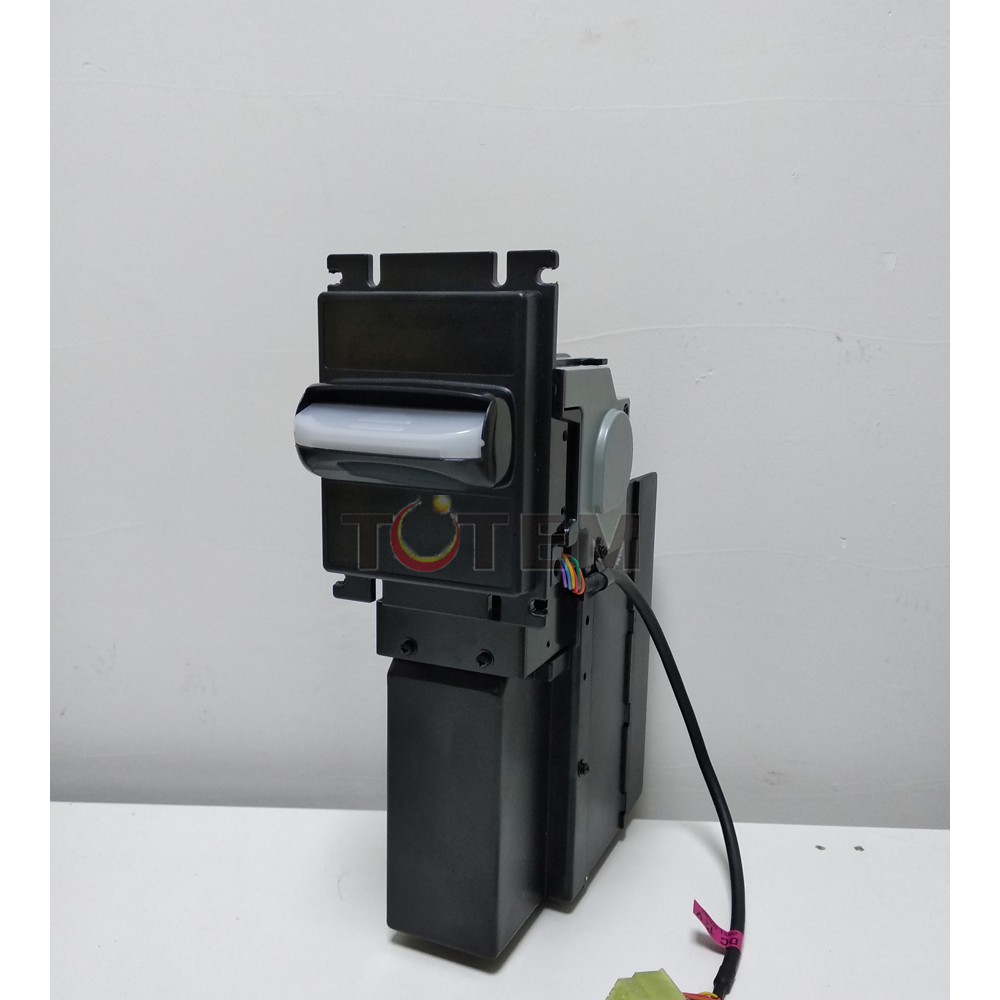 Banknote Deposit Automatic bill acceptor for vending machine/game machine by Ict L70p5