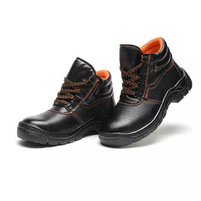 Wholesale metal sole inside waterproof anti-slip anti-puncture construction working hiking men safety shoes