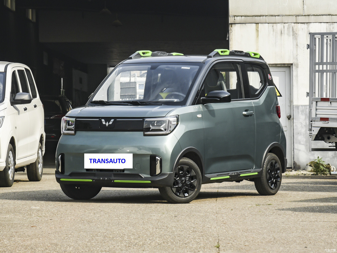 Hongguang Miniev Macaron wuling electric car with best price