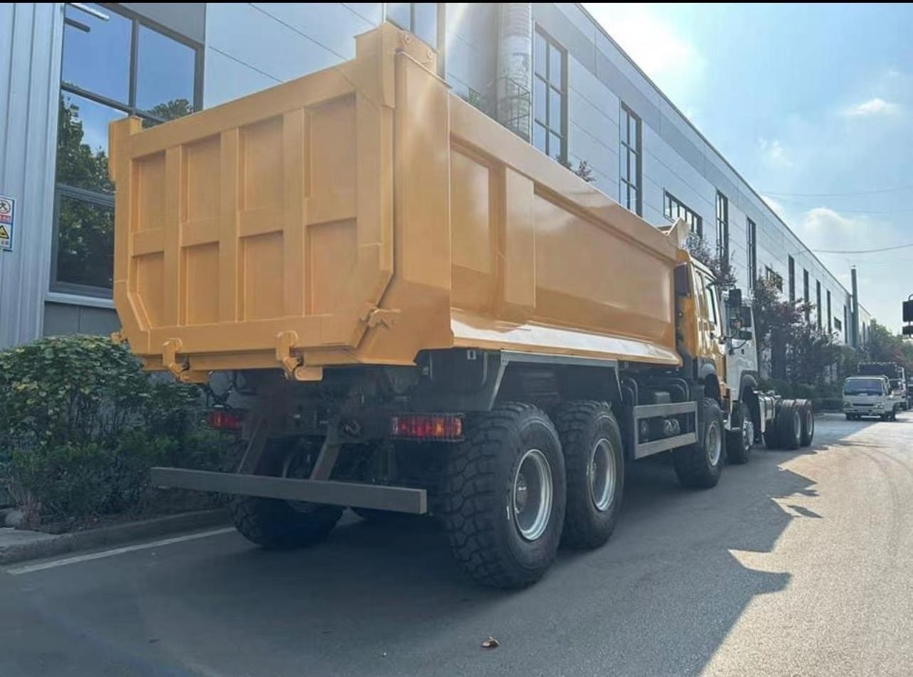 New Heavy Duty Sino HOWO 8X4 U-type bucket Heavy Duty Mining Dump Tipper Truck