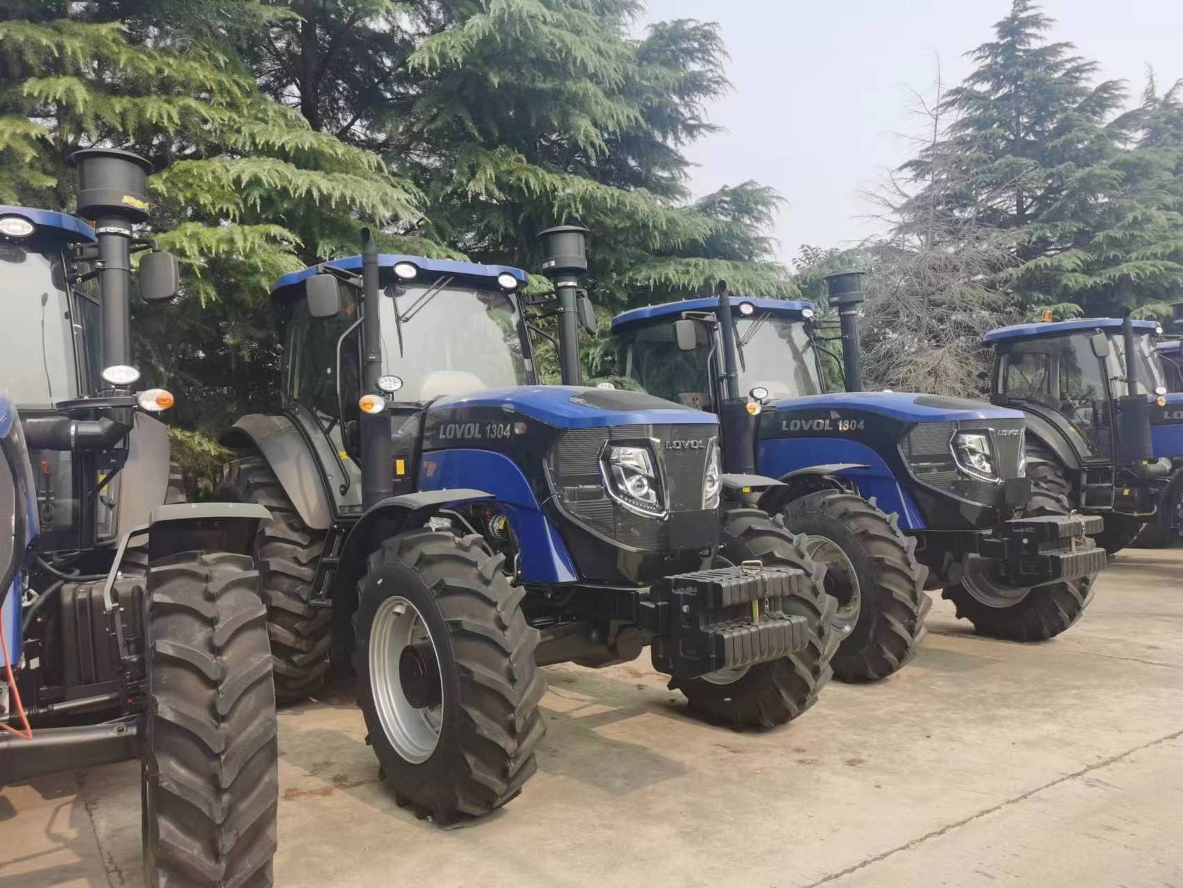 Low Price Chinese Small Farm Tractors 4WD Tractor Agricola 4x4 100hp Farm Tractor For Rice Cultivation