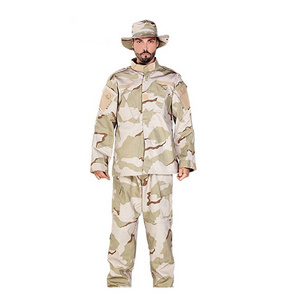 Outdoor Camouflage Men Tactical Frog Suits Combat Uniform With Pads