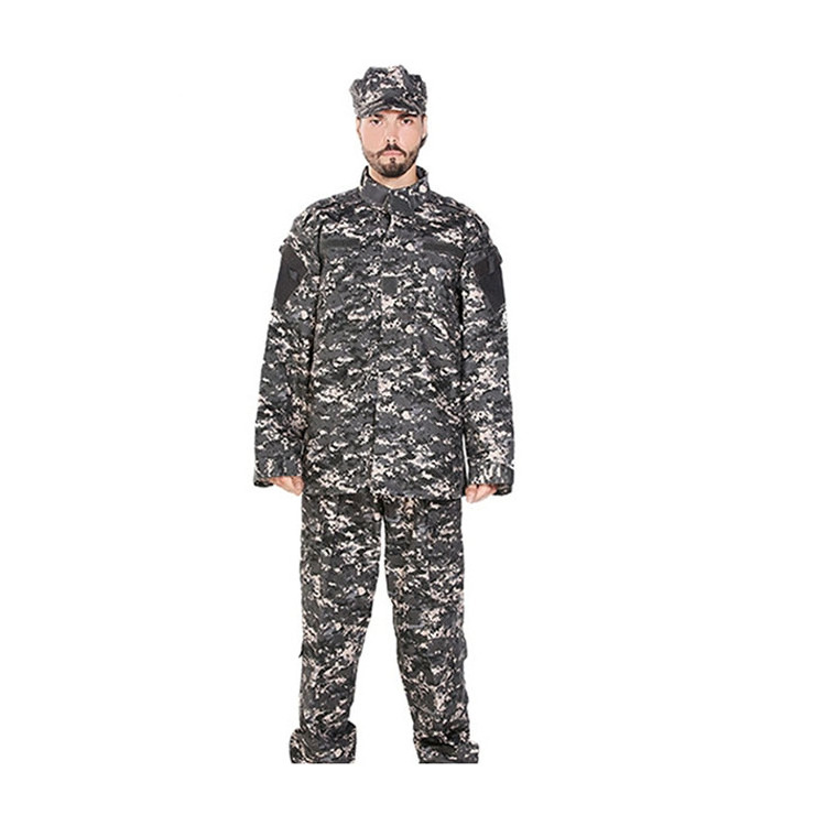 Outdoor Camouflage Men Tactical Frog Suits Combat Uniform With Pads