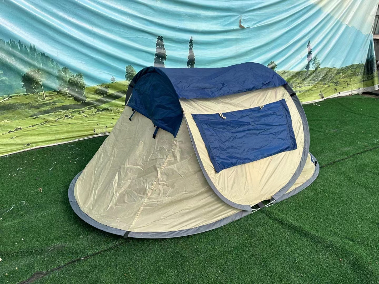 Automatic quick opening and disposal boat tent Rain proof sun free easy to carry camping tent