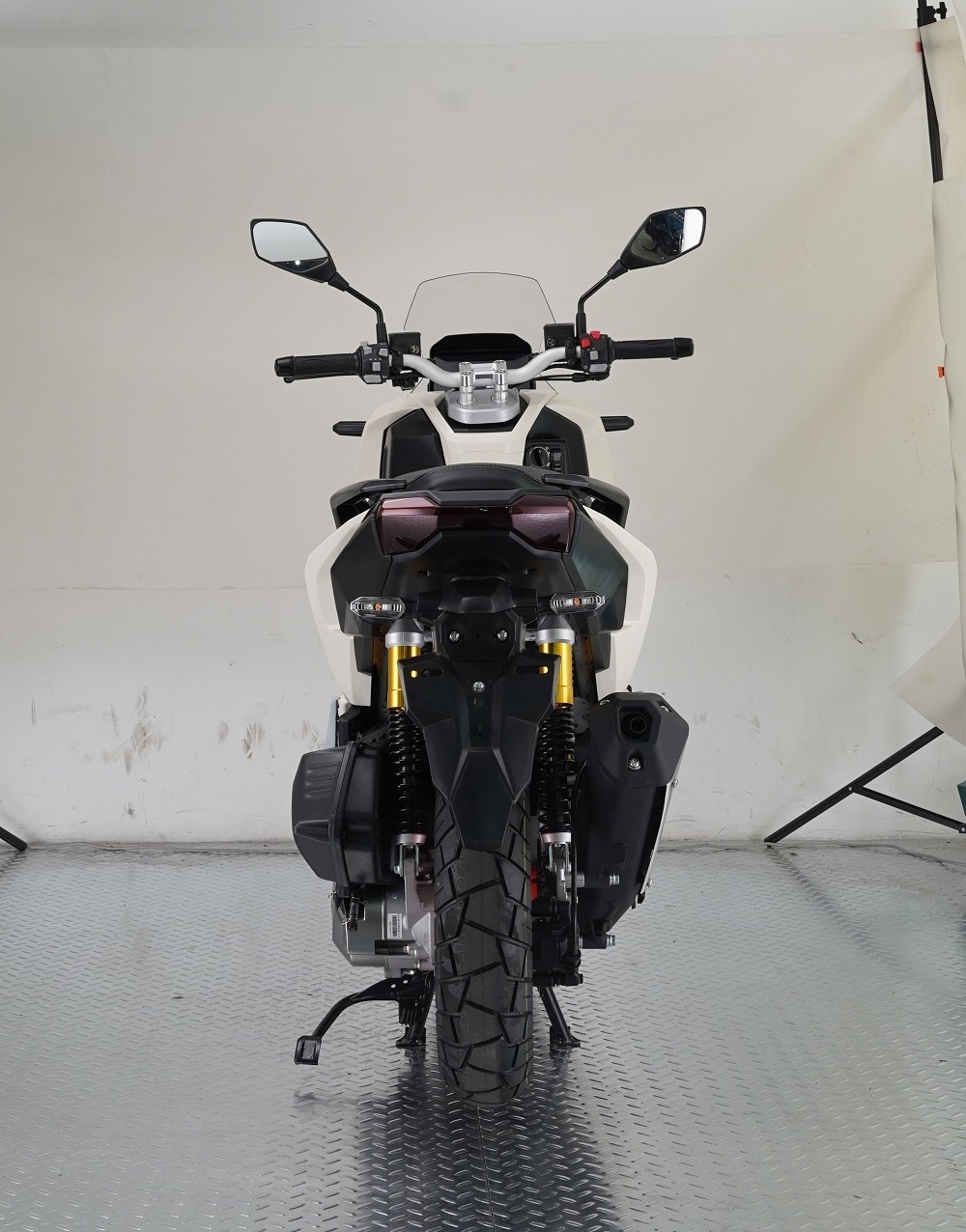 160ADV 150CC High Quality Gas Motorcycle New Design Street Off-Road with ABS and EFI Water-cooled