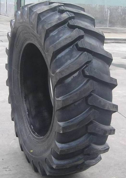 big Radial tractor tire 38 inch industrial harvest farming tire R1 400/85R38 460/85R38 520/85R38 650/65R38 710/70R38