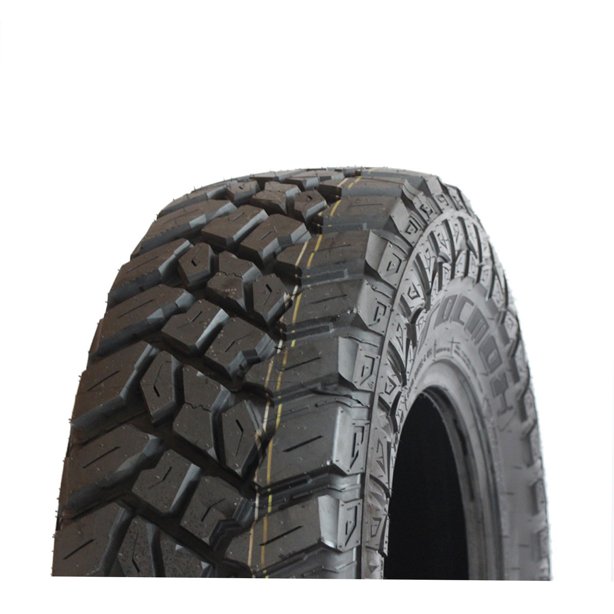 New Light Truck Tires 4x4 AT MT off road SUV pcr car tyres off road factory sell in bulk 31x10.5R15  LT235/85R16 215/85R16 245/7