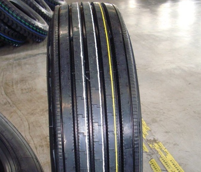 Longmarch brand 12R22.5 truck tire long march tires