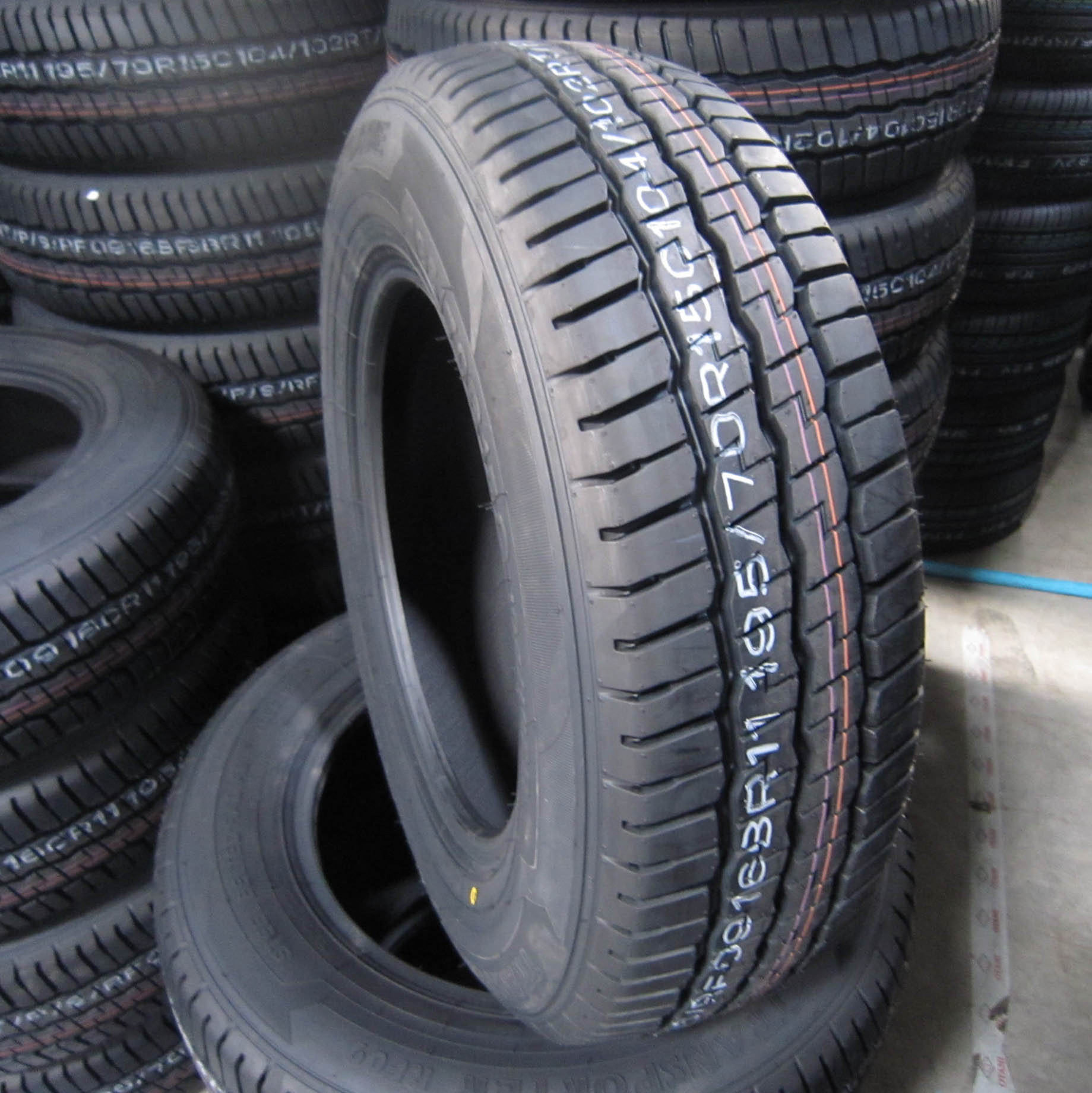 GRENLANDER ZMAX brand Car Tire Wholesale factory selling