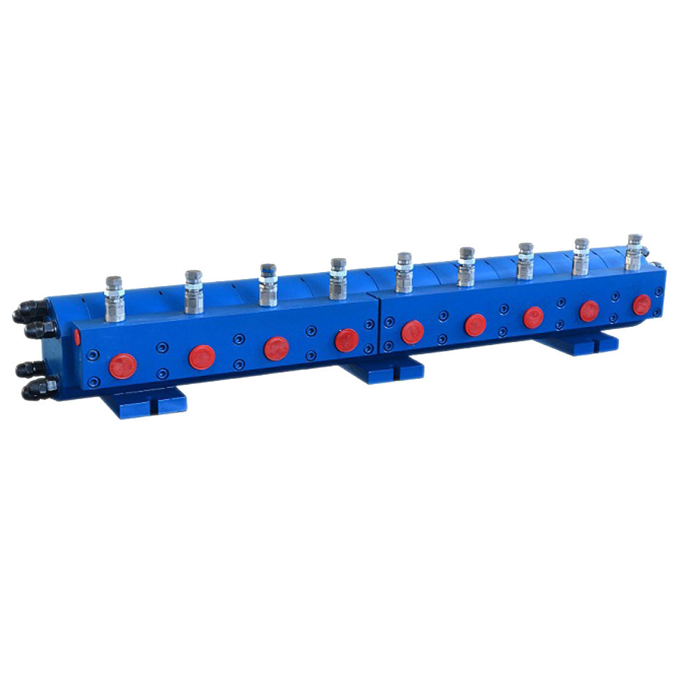 max 12 groups single turn displacement 3.5cc/r gear flow divider made of cast iron material can customized