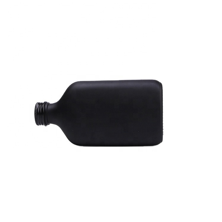 Reusable 100ml 200ml 250ml Matt Black Glass Bottle Drinking Glass Cold Brew Coffee Bottle With Lid