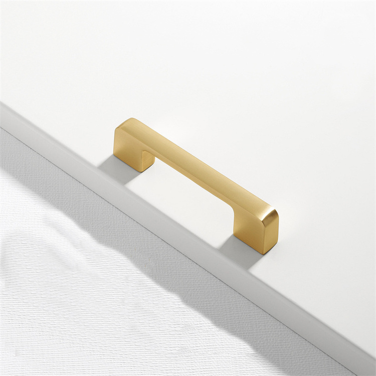 Customized new zinc alloy Brushed brass handles for furniture hardware