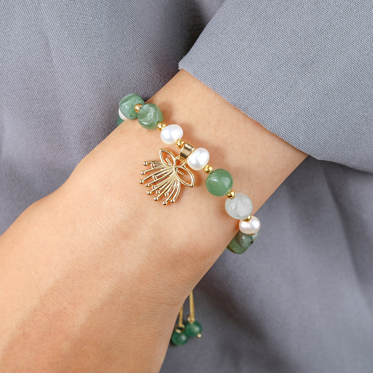 Hot selling irregular natural stone  14k gold plating flower charms adjustable green jade and pearl bracelet