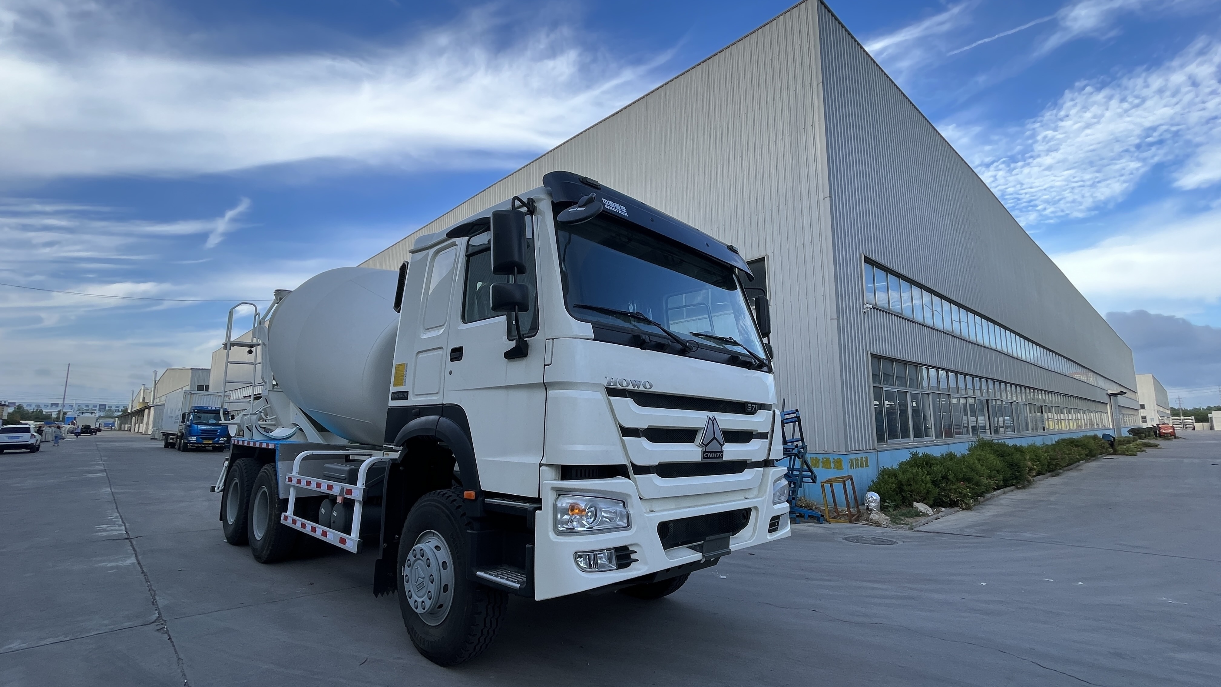 Premium Quality concrete truck mixer 12 cubic yards cement concrete mixer truck