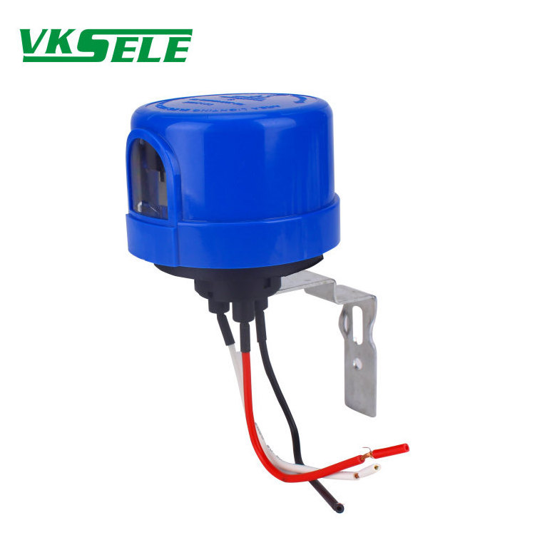 High quality automatic Street Light Sensors Electric Photocell Sensor Photo Light Switch with Bracket Photocontrol