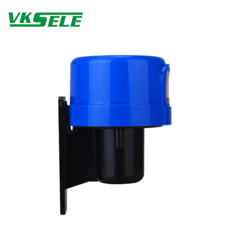 High quality automatic Street Light Sensors Electric Photocell Sensor Photo Light Switch with Bracket Photocontrol