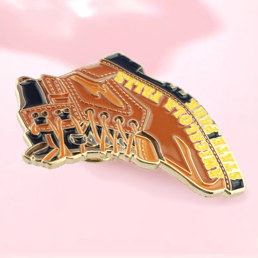 No Minimum Cheapest Beautiful Mini Enamel Sneaker Shoes Soft Lapel Pins Badges For Clothing