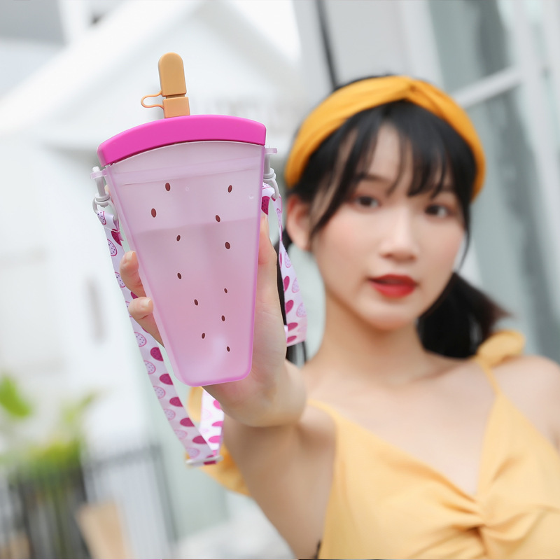 320ml Portable Fruit Shaped Bottle Cute Creative Kids Popsicle Water Bottle Straw Strap Cups Plastic Water Bottle