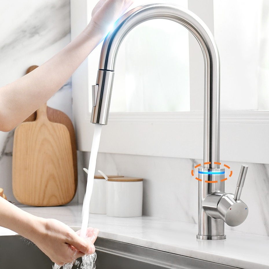 1067 Luxury Brass Gourmet Pull Down Smart Touch Sensor Kitchen Faucet with LED 3 Way Water Saving Faucet Hot Cold Mixers Tap