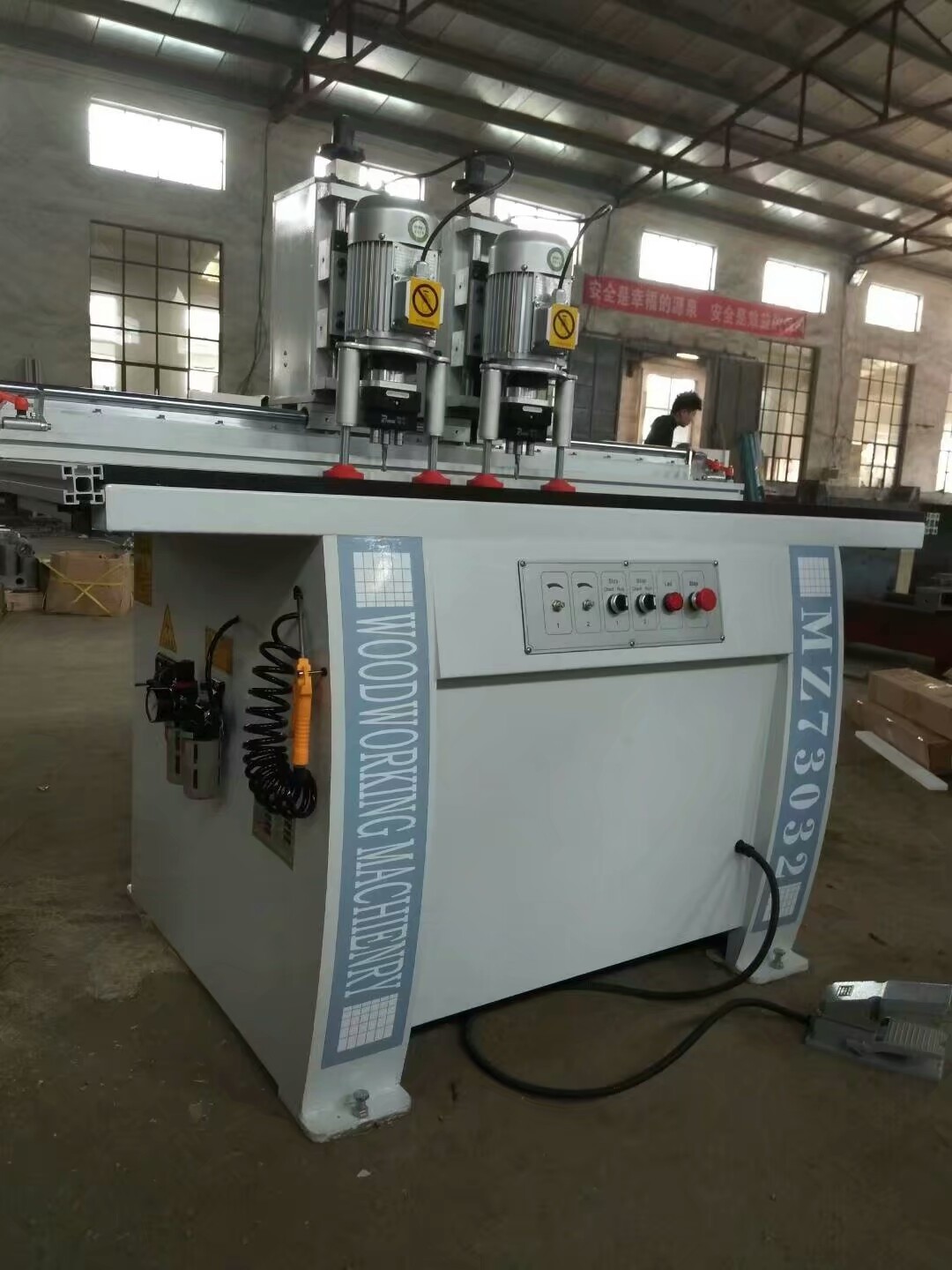 High Speed single head hinge drilling boring machine for wood factory