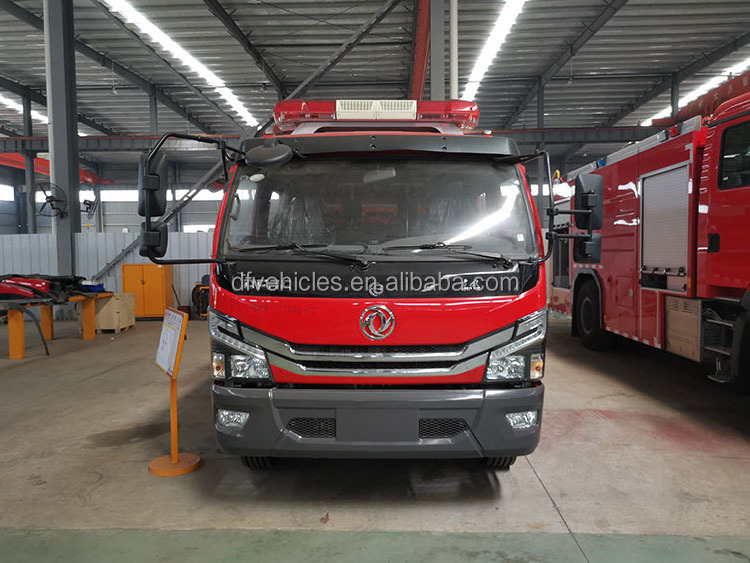 China trade Dongfeng Emergency vehicle 4 door double cabin 6 seat 7m 5 tons water tanker fire trucks