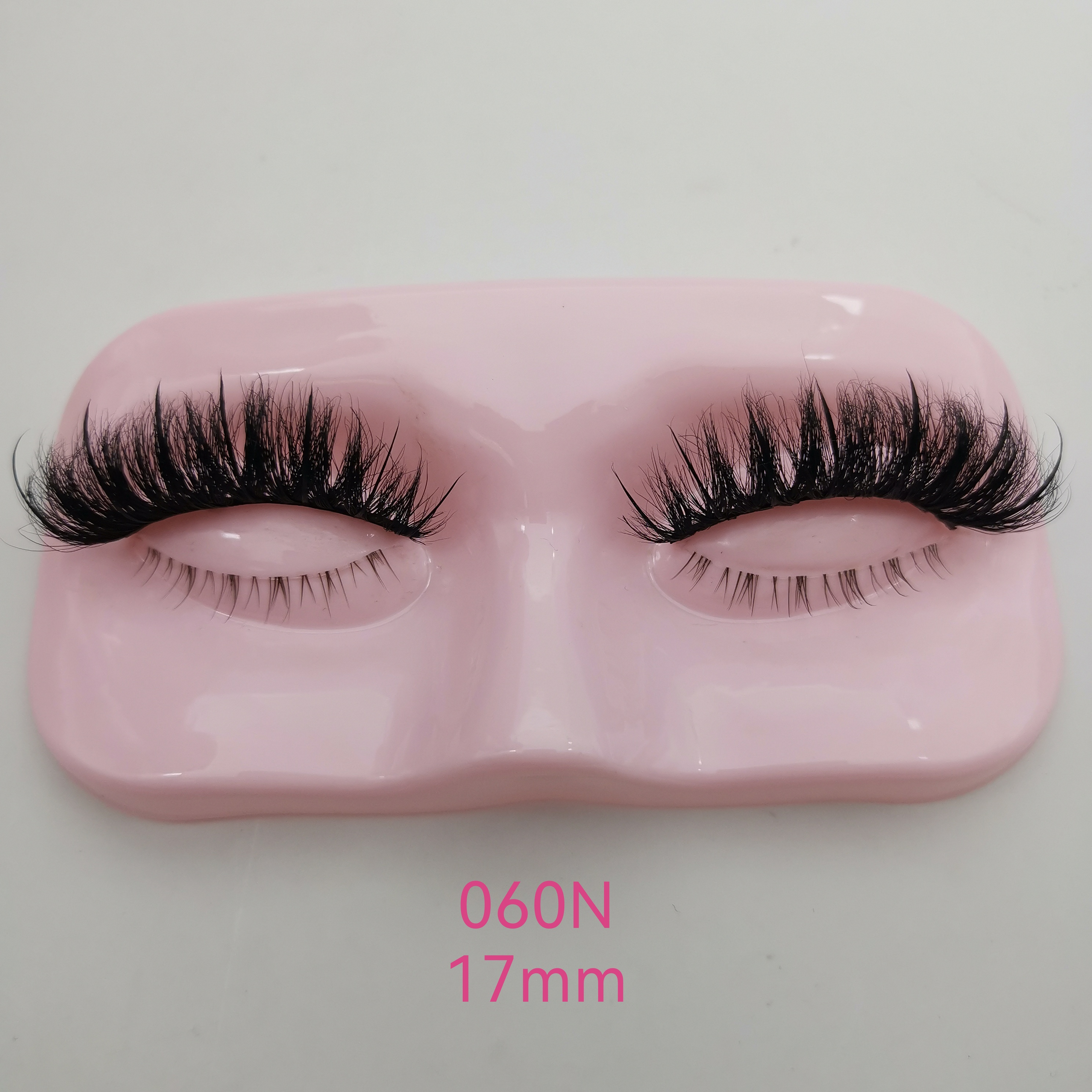 Popular Mink Strip Lashes With Spike Look Like Eyelash Extensions 15mm - 30mm 3D Mink Lashes Wholesale Eyelashes Vendors