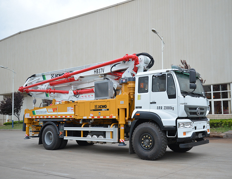 XCMG HB37K Used Truck-mounted Concrete Pump 37 M Height China Brand Diesel Concrete Pump Truck Machine