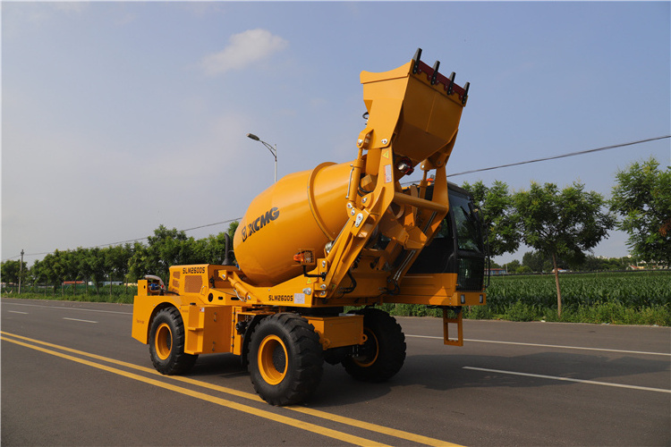 XCMG Official Diesel Concrete Mixer Truck Hydraulic Self Loading Mobile Portable Concrete Mixer for Sale