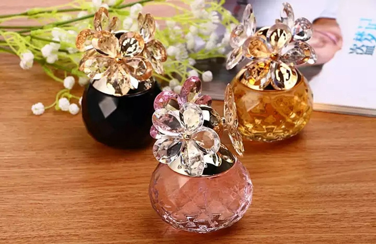 Wholesale Luxury Ladies Perfume Bottle Fragrance Flower Shape 60ml Glass Perfume Bottles