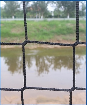 Factory Hot Sale Professional Sports Soccer Sports Field Customized Soccer Pitch Football Cage