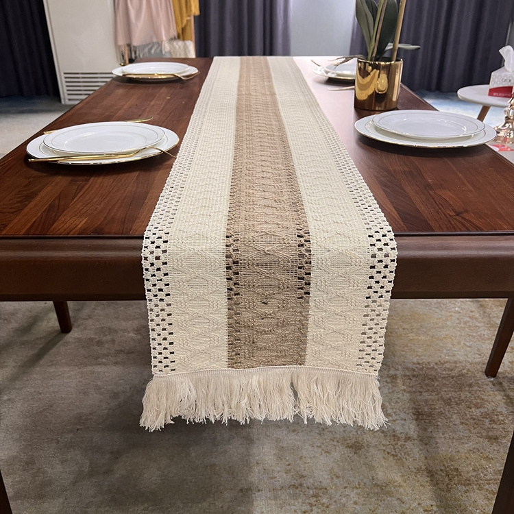 European Bohemian Style Macrame Table Runner Linen Table Cloth Runner With Tassels