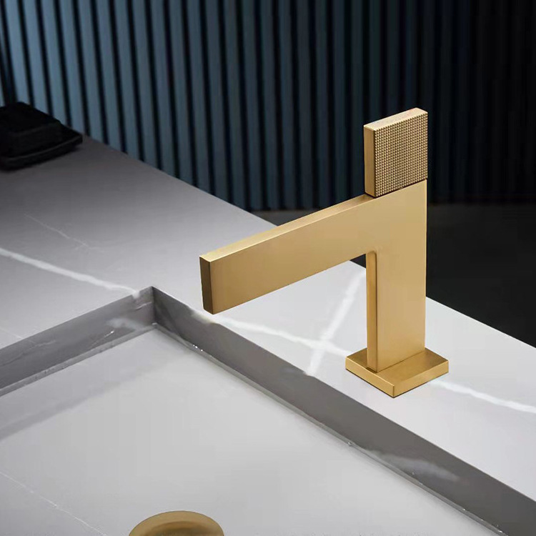 Light Luxury Brass Brushed Gold Basin Faucet Bathroom Hot And Cold Water Faucet Countertop Basin Mixer Tap XR0144